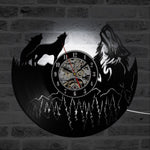 Wolf Model Clock Wall Decor