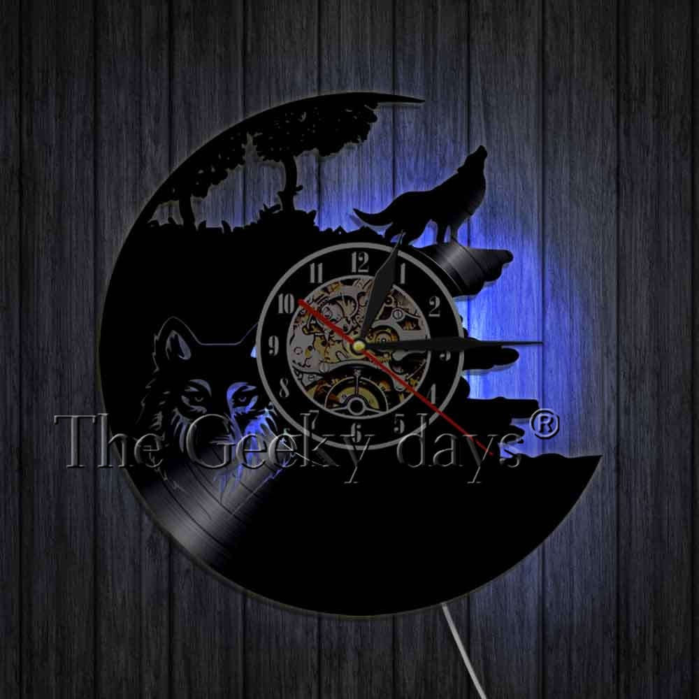 Howling Wolf Wall Clock